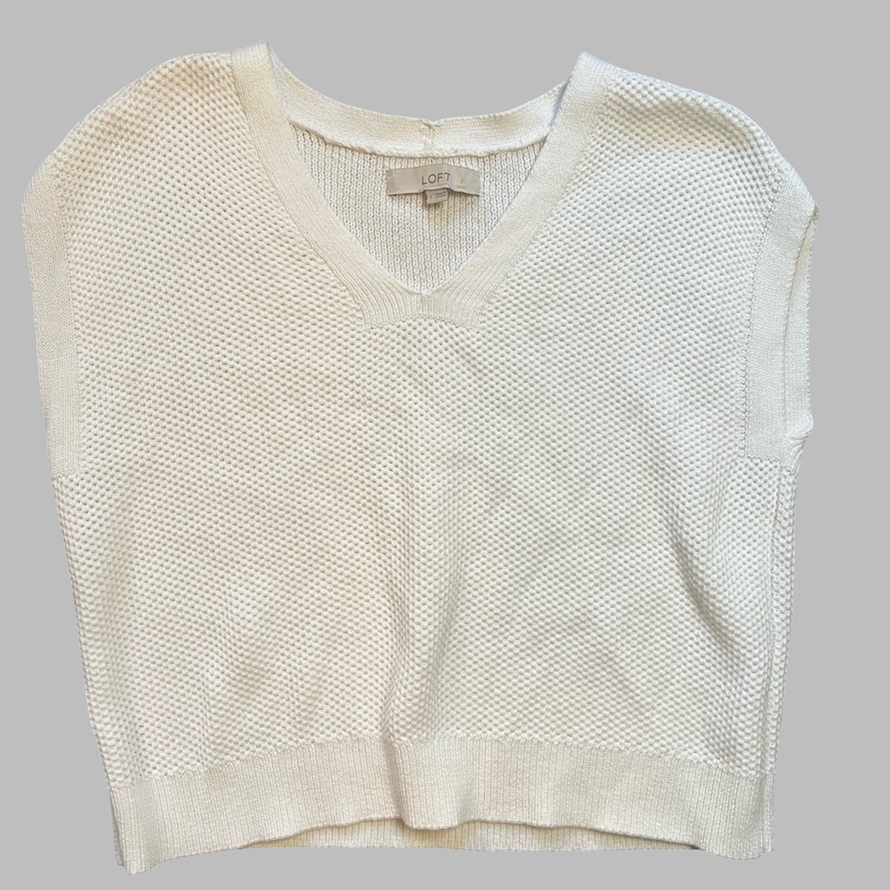 LOFT Women's V-Neck Cream Crop Sleeveless Sweater Size L
